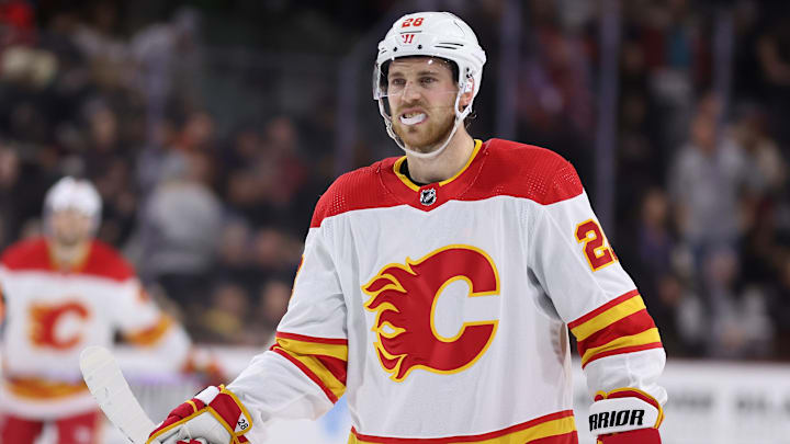 Calgary Flames, Elias Lindholm