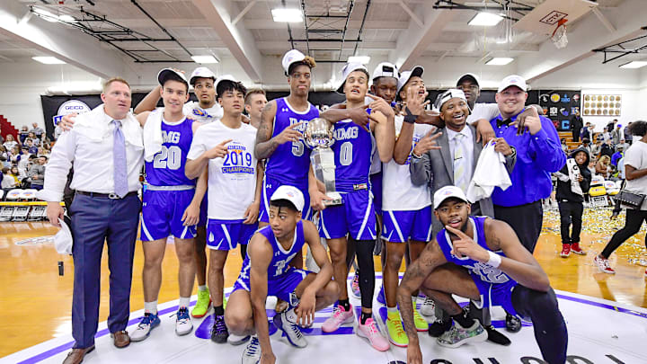 Syracuse basketball 5-star commit Sadiq White and IMG are No. 1 nationally. Four-star commit Kiyan Anthony's team is No. 2
