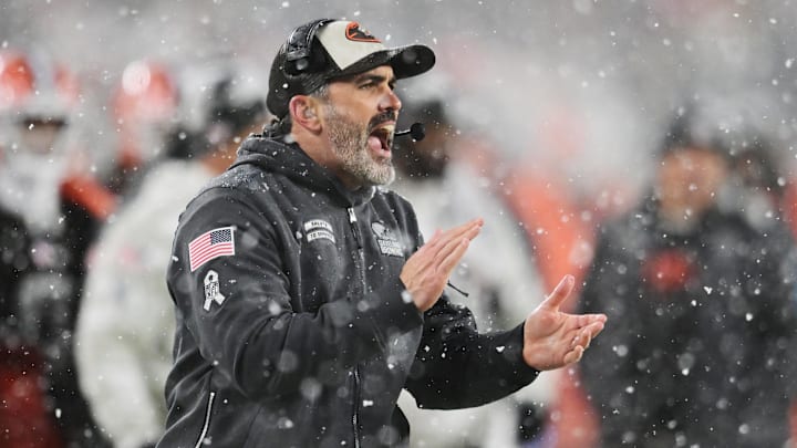 Nov 21, 2024; Cleveland, Ohio, USA; Cleveland Browns head coach Kevin Stefanski reacts during the second half against the Pittsburgh Steelers at Huntington Bank Field. Mandatory Credit: Ken Blaze-Imagn Images