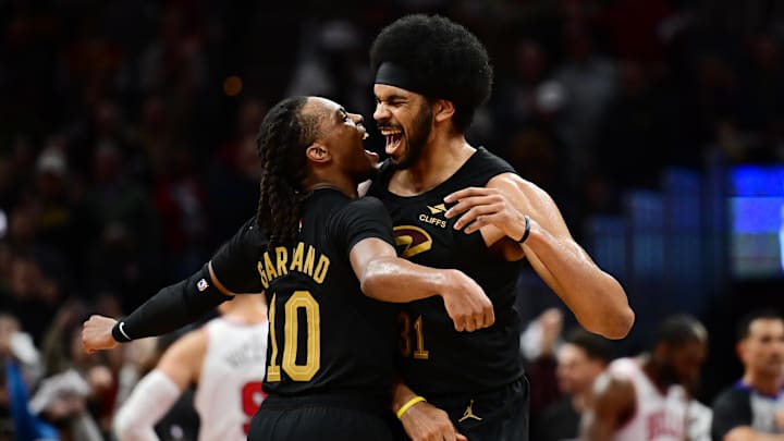 Nov 15, 2024; Cleveland, Ohio, USA; Cleveland Cavaliers guard Darius Garland (10) and center Jarrett Allen (31) celebrate during the second half against the Chicago Bulls at Rocket Mortgage FieldHouse. Mandatory Credit: Ken Blaze-Imagn Images Nov 15, 2024; Cleveland, Ohio, USA; Cleveland Cavaliers guard Darius Garland (10) and center Jarrett Allen (31) celebrate during the second half against the Chicago Bulls at Rocket Mortgage FieldHouse. Mandatory Credit: Ken Blaze-Imagn Images
