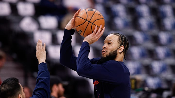 Los Angeles Clippers guard Amir Coffey warms up before game two of first round for the NBA Playoffs. Mandatory Credit: Isaiah J. Downing-Imagn Images Los Angeles Clippers guard Amir Coffey warms up before game two of first round for the NBA Playoffs. Mandatory Credit: Isaiah J. Downing-Imagn Images