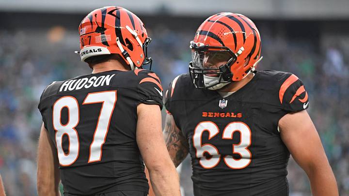 Aug 7, 2025; Philadelphia, Pennsylvania, USA; Cincinnati Bengals tight end Tanner Hudson (87) and guard Dylan Fairchild (63) against the Philadelphia Eagles at Lincoln Financial Field. Mandatory Credit: Eric Hartline-Imagn Images Aug 7, 2025; Philadelphia, Pennsylvania, USA; Cincinnati Bengals tight end Tanner Hudson (87) and guard Dylan Fairchild (63) against the Philadelphia Eagles at Lincoln Financial Field. Mandatory Credit: Eric Hartline-Imagn Images