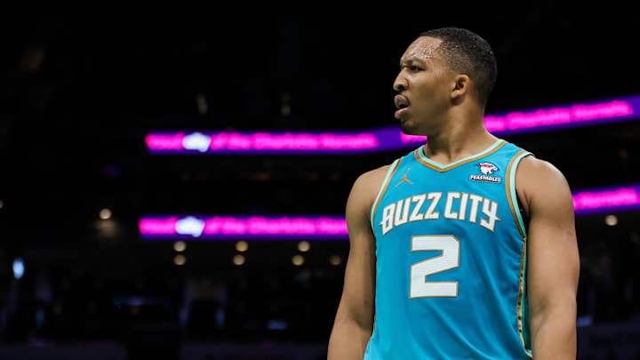Dallas Mavericks v Charlotte Hornets