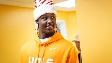 Freshman Faizon Brandon Faces Pressure in QB Battle