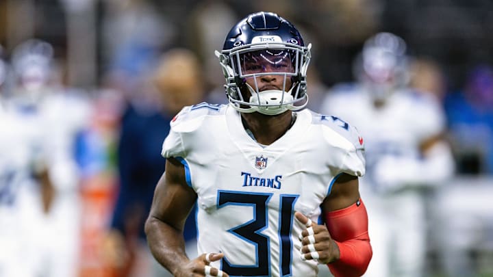 Sep 10, 2023; New Orleans, Louisiana, USA;  Tennessee Titans safety Kevin Byard (31) warms up before the game against the New Orleans Saints during pregame against at the Caesars Superdome. Mandatory Credit: Stephen Lew-Imagn Images