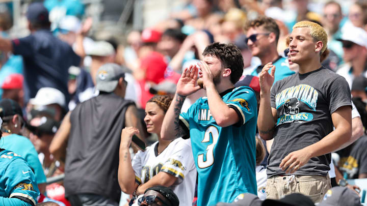 Sep 21, 2025; Jacksonville, Florida, USA; Jacksonville Jaguars fans cheer during the second quarter against the Houston Texans at EverBank Stadium. Mandatory Credit: Morgan Tencza-Imagn Images Sep 21, 2025; Jacksonville, Florida, USA; Jacksonville Jaguars fans cheer during the second quarter against the Houston Texans at EverBank Stadium. Mandatory Credit: Morgan Tencza-Imagn Images