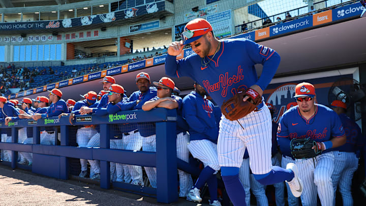 Feb 24, 2026; Port St. Lucie, Florida, USA; New York Mets third baseman Bo Bichette (19) runs onto the field before the game against the Houston Astros at Clover Park. Mandatory Credit: Sam Navarro-Imagn Images