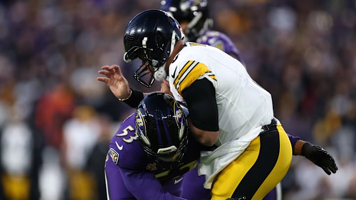 Pittsburgh Steelers v Baltimore Ravens