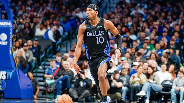 Brandon Williams and the Mavericks are road underdogs in Houston.