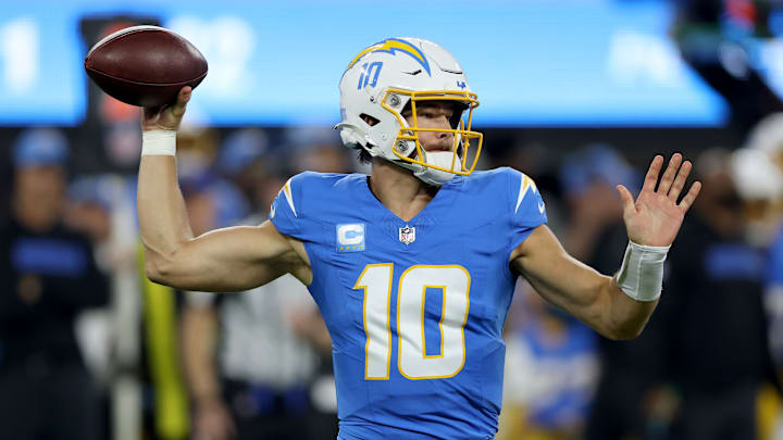 Denver Broncos v Los Angeles Chargers