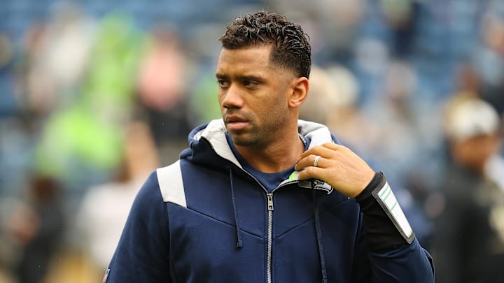 Russell Wilson está muy cerca de volver a jugar con los Seahawks en 2021 