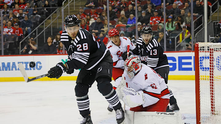 Carolina Hurricanes v New Jersey Devils
