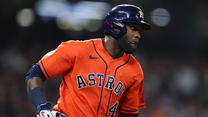 Astros designated hitter Yordan Alvarez (44) runs to first base on a double against the Braves. Credit: Troy Taormina-Imagn Astros designated hitter Yordan Alvarez (44) runs to first base on a double against the Braves. Credit: Troy Taormina-Imagn