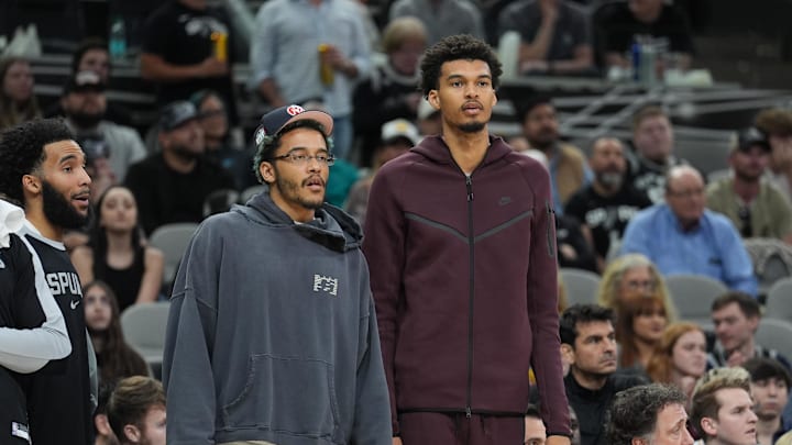 Mar 10, 2025; San Antonio, Texas, USA; San Antonio Spurs forward Jeremy Sochan (10) and center Victor Wembanyama (1) look on in the second half against the Dallas Mavericks at Frost Bank Center. Mandatory Credit: Daniel Dunn-Imagn Images Mar 10, 2025; San Antonio, Texas, USA; San Antonio Spurs forward Jeremy Sochan (10) and center Victor Wembanyama (1) look on in the second half against the Dallas Mavericks at Frost Bank Center. Mandatory Credit: Daniel Dunn-Imagn Images