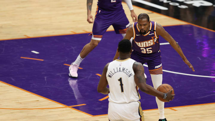 New Orleans Pelicans v Phoenix Suns