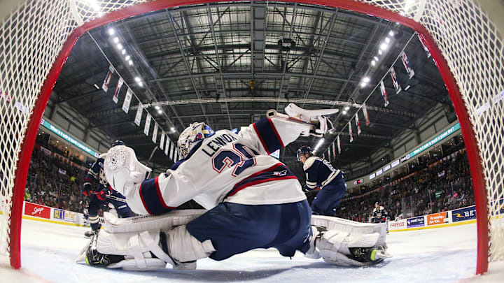 Saginaw Spirit v Windsor Spitfires