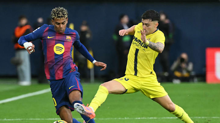 FBL-ESP-LIGA-VILLARREAL-BARCELONA