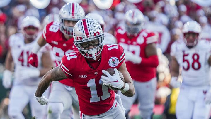Ohio State receiver Jaxon Smith-Njigba set an FBS bowl record with 347 receiving yards in the Rose Bowl as part of a 48-45 win over Utah. Ohio State receiver Jaxon Smith-Njigba set an FBS bowl record with 347 receiving yards in the Rose Bowl as part of a 48-45 win over Utah.