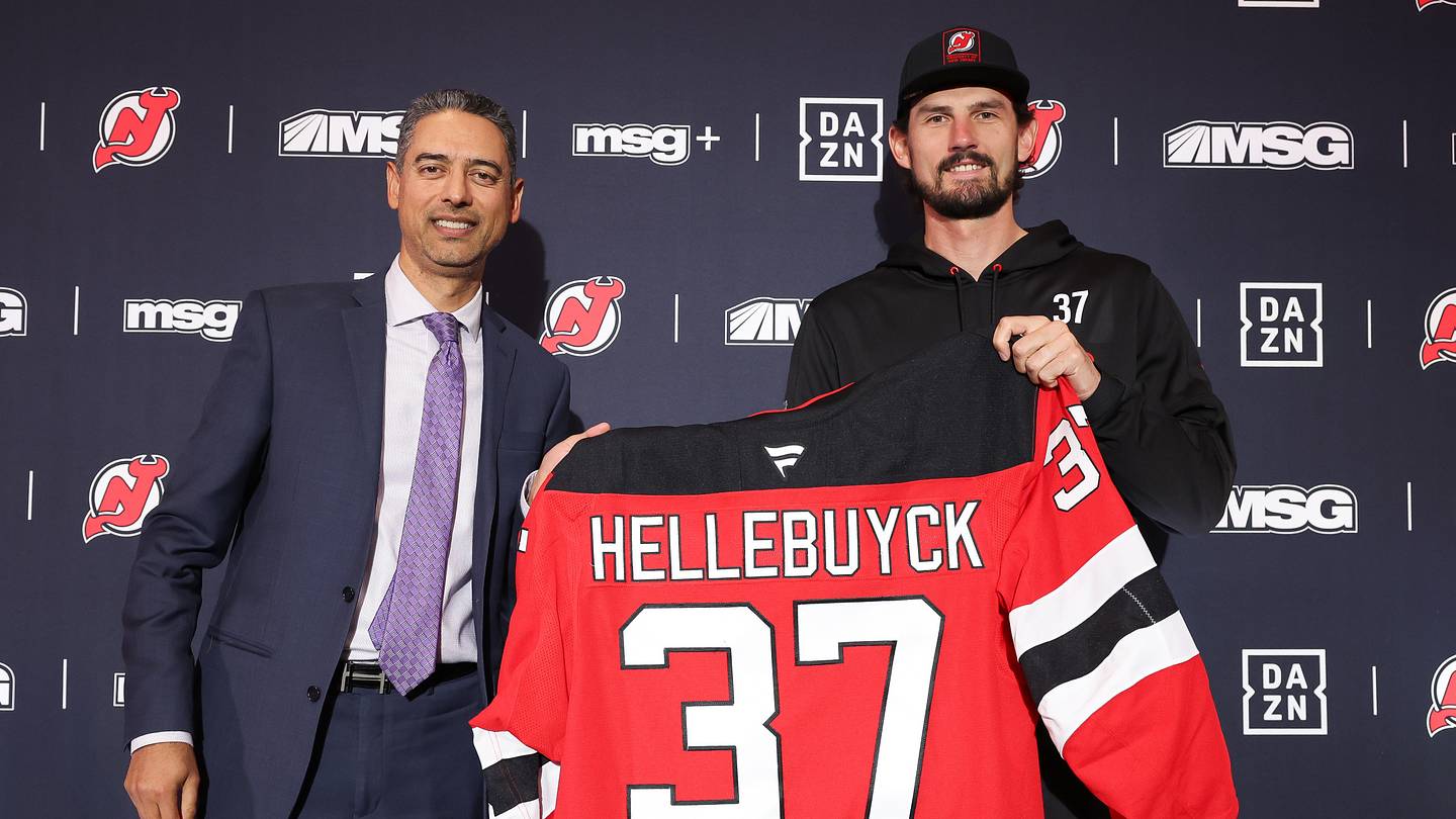 Connor Hellebuyck probably won't make his second Devils start vs Avalanche