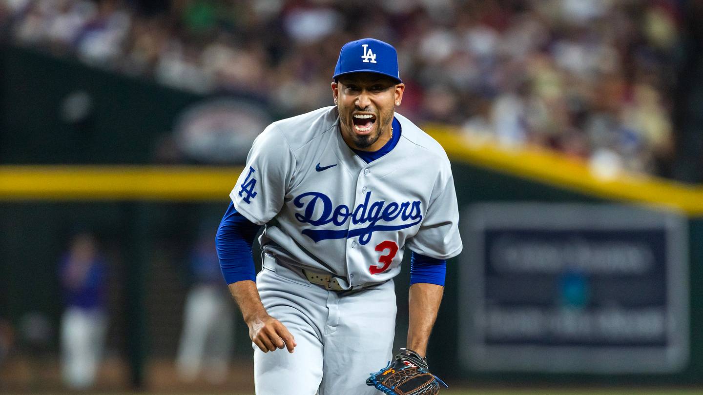 Dodgers Demote Edwin Diaz From Closer Role Amid IL Stint