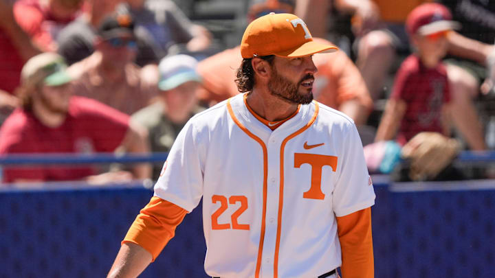 May 21, 2025; Hoover, AL, USA; Tennessee head coach Tony Vitello heads to the dugout after a timeout during the game with Alabama in the second round of the SEC Baseball Tournament at the Hoover Met.