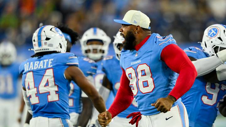 Aug 23, 2026; Nashville, Tennessee, USA; Tennessee Titans defensive tackle Jeffery Simmons (98) celebrates the sack from linebacker Truman Jones (56) against the Seattle Seahawks during the second half at Nissan Stadium. Mandatory Credit: Steve Roberts-Imagn Images Aug 23, 2026; Nashville, Tennessee, USA; Tennessee Titans defensive tackle Jeffery Simmons (98) celebrates the sack from linebacker Truman Jones (56) against the Seattle Seahawks during the second half at Nissan Stadium. Mandatory Credit: Steve Roberts-Imagn Images