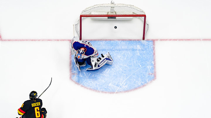 Edmonton Oilers v Vancouver Canucks Edmonton Oilers v Vancouver Canucks