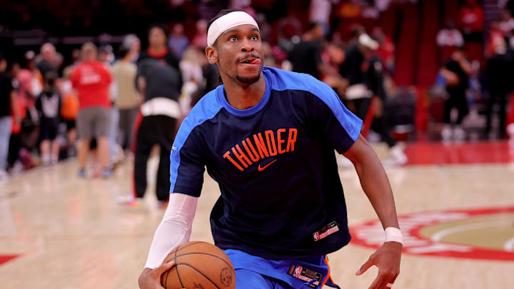 Apr 4, 2025; Houston, Texas, USA; Oklahoma City Thunder guard Shai Gilgeous-Alexander (2) warms up prior to the game against the Houston Rockets at Toyota Center. Mandatory Credit: Erik Williams-Imagn Images Apr 4, 2025; Houston, Texas, USA; Oklahoma City Thunder guard Shai Gilgeous-Alexander (2) warms up prior to the game against the Houston Rockets at Toyota Center. Mandatory Credit: Erik Williams-Imagn Images