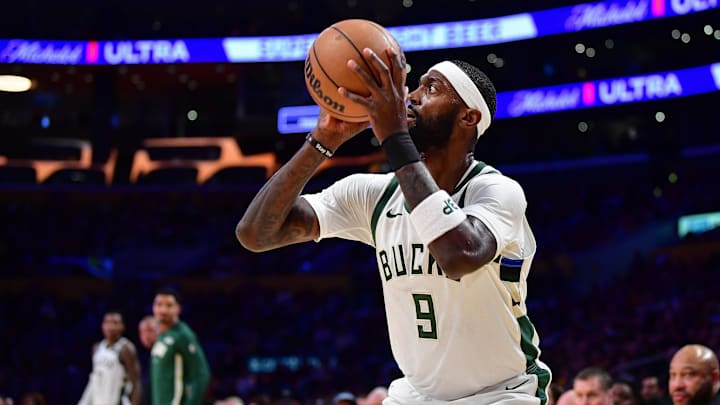 Bobby Portis and the Bucks are road underdogs in Philadelphia.