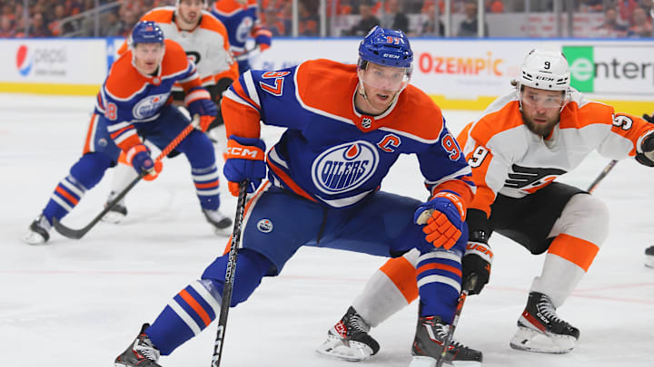 Philadelphia Flyers v Edmonton Oilers Philadelphia Flyers v Edmonton Oilers