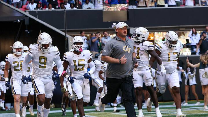 Oct 19, 2024; Atlanta, Georgia, USA; Georgia Tech Yellow Jackets head coach Brent Key runs on the field before a game against the Notre Dame Fighting Irish at Mercedes-Benz Stadium. Mandatory Credit: Brett Davis-Imagn Images Oct 19, 2024; Atlanta, Georgia, USA; Georgia Tech Yellow Jackets head coach Brent Key runs on the field before a game against the Notre Dame Fighting Irish at Mercedes-Benz Stadium. Mandatory Credit: Brett Davis-Imagn Images