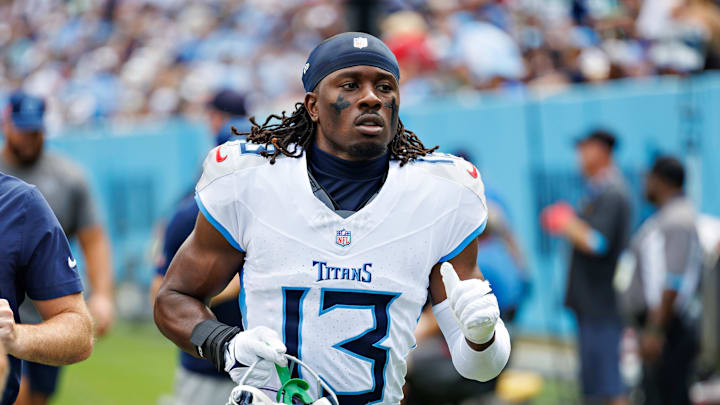 New York Jets v Tennessee Titans