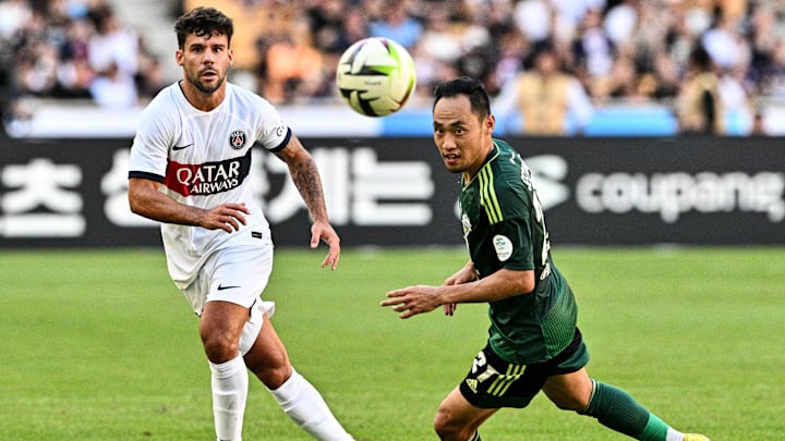 FBL-KOR-PSG-JEONBUK-FRIENDLY