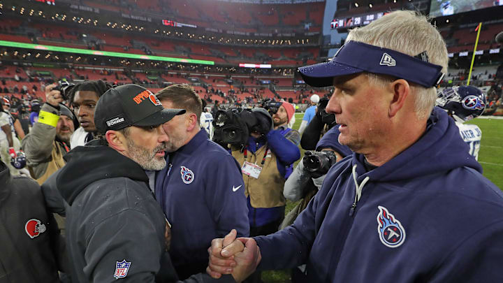 Cleveland Browns head coach Kevin Stefanski, left, shakes hands with Tennessee Titans interim head coach Mike McCoy after an NFL football game at Huntington Bank Field, Dec. 7, 2025, in Cleveland, Ohio.