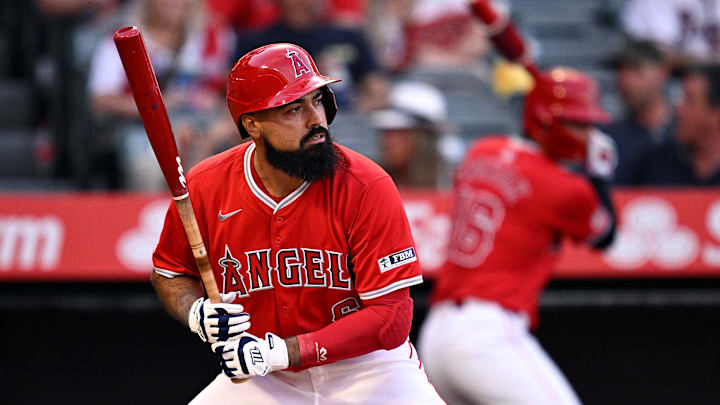 Atlanta Braves v Los Angeles Angels
