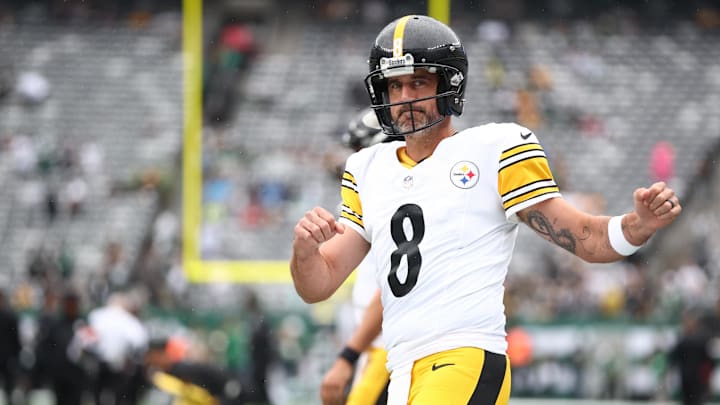 Sep 7, 2025; East Rutherford, New Jersey, USA; Pittsburgh Steelers quarterback Aaron Rodgers (8) warms up before the game against the New York Jets at MetLife Stadium. Mandatory Credit: Wendell Cruz-Imagn Images