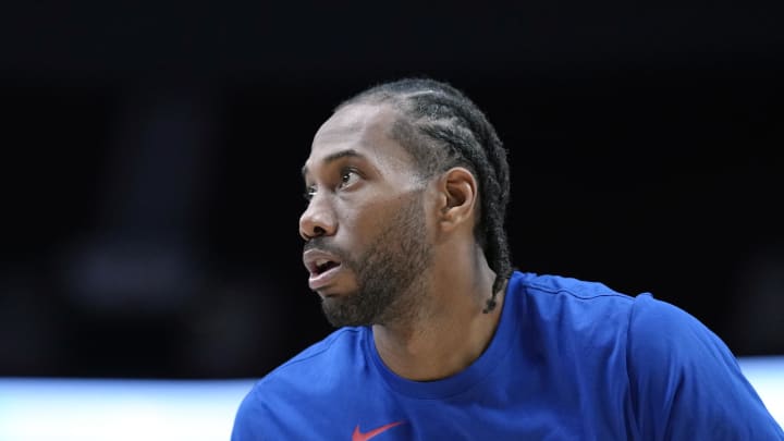 Mar 22, 2024; Portland, Oregon, USA; LA Clippers small forward Kawhi Leonard (2) warms up prior to a game against the Portland Trail Blazers at Moda Center. Mandatory Credit: Soobum Im-USA TODAY Sports Mar 22, 2024; Portland, Oregon, USA; LA Clippers small forward Kawhi Leonard (2) warms up prior to a game against the Portland Trail Blazers at Moda Center. Mandatory Credit: Soobum Im-USA TODAY Sports