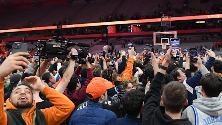 Syracuse basketball 4-star and 5-star targets from the D.C. area have balled out with the Syracuse basketball staff on hand.
