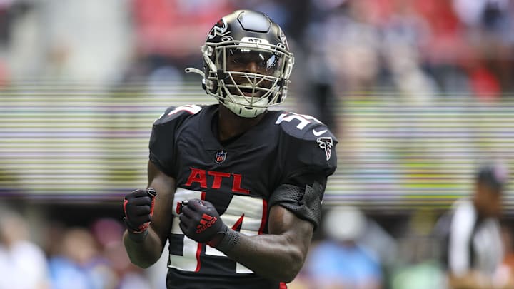 Atlanta Falcons linebacker Rashaan Evans (54)