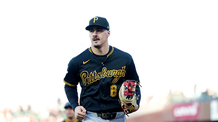 May 8, 2026; San Francisco, California, USA; Pittsburgh Pirates shortstop Konnor Griffin (6) jogs toward the dugout before a game against the San Francisco Giants at Oracle Park. Mandatory Credit: Cary Edmondson-Imagn Images May 8, 2026; San Francisco, California, USA; Pittsburgh Pirates shortstop Konnor Griffin (6) jogs toward the dugout before a game against the San Francisco Giants at Oracle Park. Mandatory Credit: Cary Edmondson-Imagn Images