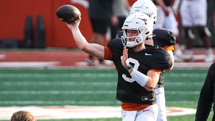 Quinn Ewers, Texas football