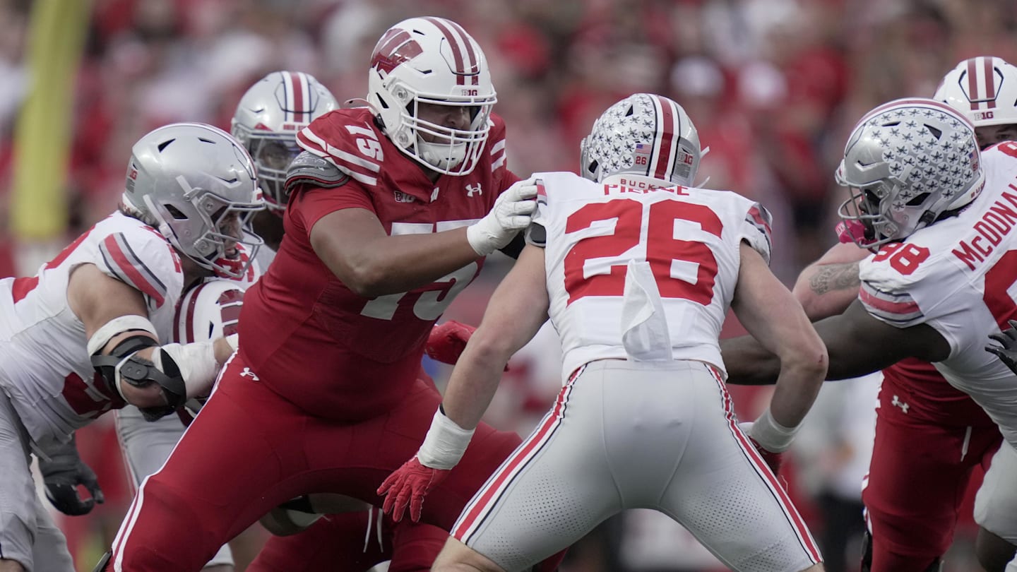 Badgers Projected Starting Offensive Lineman Undergoes Surgery