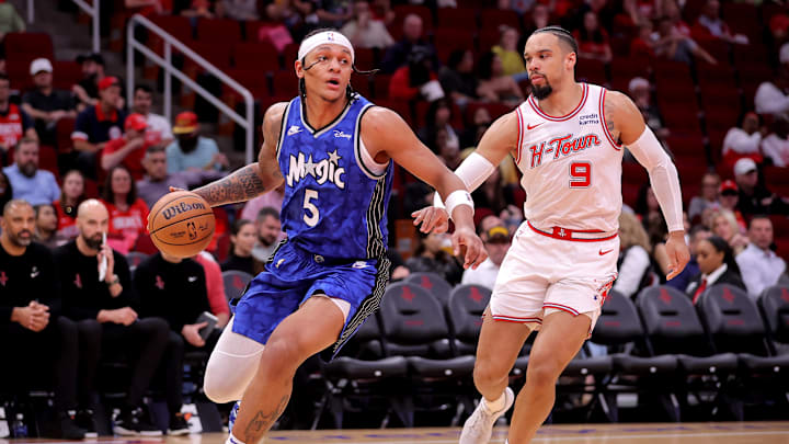 The Orlando Magic continue their road trip looking to build off a win on Saturday against the Cleveland Cavaliers.