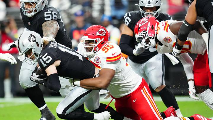 Chiefs, Spagnuolo Get 9 More Headaches in 2026