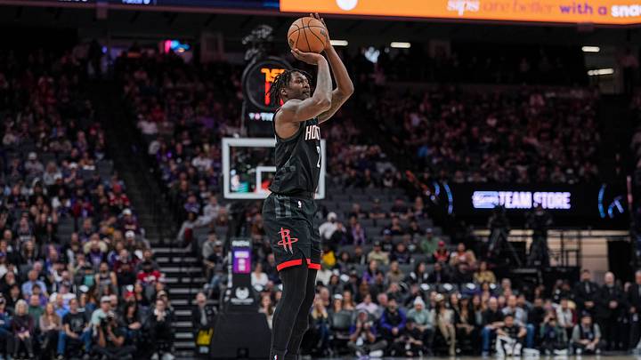 Jan 11, 2026; Sacramento, California, USA; Houston Rockets forward Dorian Finney-Smith (2) shoots a three point basket during the fourth quarter against the Sacramento Kings at Golden 1 Center. Mandatory Credit: Justine Willard-Imagn Images Jan 11, 2026; Sacramento, California, USA; Houston Rockets forward Dorian Finney-Smith (2) shoots a three point basket during the fourth quarter against the Sacramento Kings at Golden 1 Center. Mandatory Credit: Justine Willard-Imagn Images