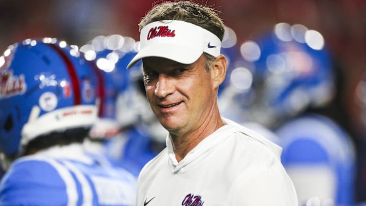 Ahead of the resolution of the Lane Kiffin coaching sweepstakes, college football's learned masses are weighing in with their final predictions.