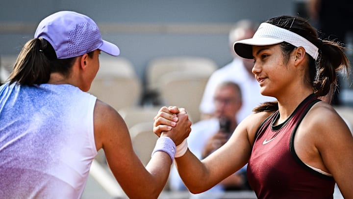 Iga Swiatek defeated Emma Raducanu in the second round of the 2025 French Open.