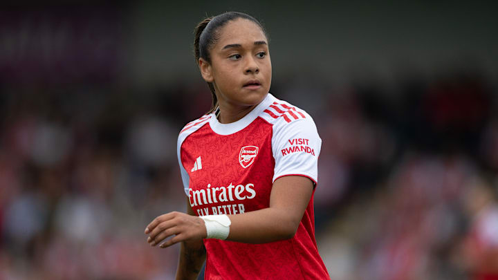 Olivia Smith custou mais de R$ 7 milhões aos cofres do Arsenal