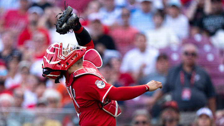 Cincinnati Reds catcher Jose Trevino (35) catches a pop up for an out in the eighth inning between Cincinnati Reds and Chicago Cubs at Great American Ball Park in Cincinnati on Sept. 21, 2025.