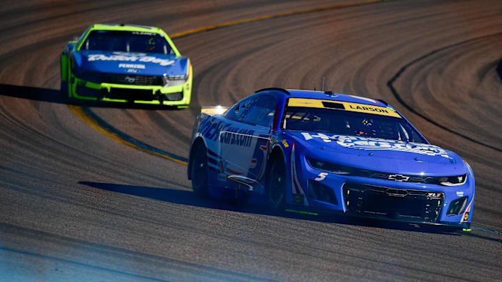 Nov 2, 2025; Avondale, Arizona, USA; NASCAR Cup Series driver Denny Hamlin (11) leads driver Ryan Blaney (12) during the Cup Series Championship race at Phoenix Raceway. Nov 2, 2025; Avondale, Arizona, USA; NASCAR Cup Series driver Denny Hamlin (11) leads driver Ryan Blaney (12) during the Cup Series Championship race at Phoenix Raceway.